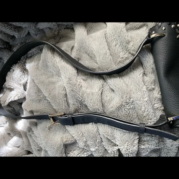 Kate Spade Black Leather Flower Shoulder Bag - Picture 8 of 12